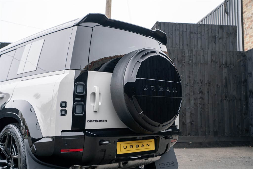 Used Land Rover Defender 110 2026 for sale - 77910080: Photo 14