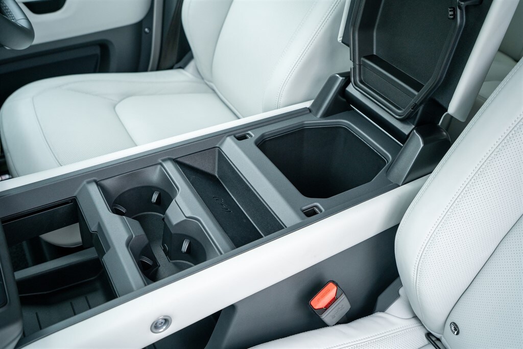 Used Land Rover Defender 110 2026 for sale - 77910080: Photo 21