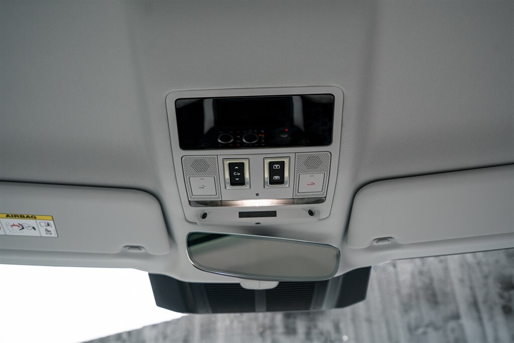 Used Land Rover Defender 110 2026 for sale - 77910080: Photo 24