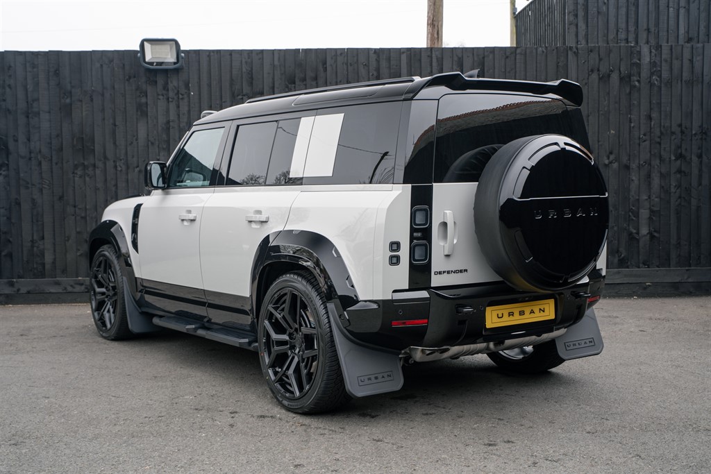 Used Land Rover Defender 110 2026 for sale - 77910080: Photo 4