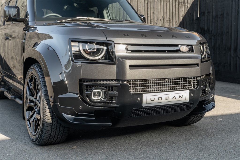 Used Land Rover Defender 110 2026 for sale - 78212167: Photo 10