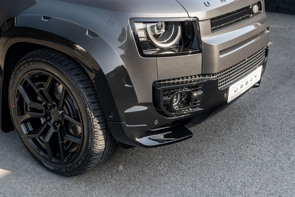 Used Land Rover Defender 110 2026 for sale - 78212167: Photo 16