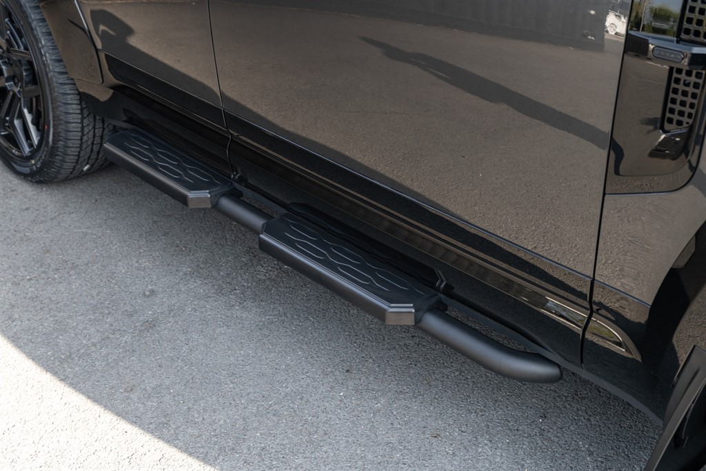 Used Land Rover Defender 110 2026 for sale - 78212167: Photo 18