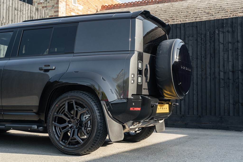 Used Land Rover Defender 110 2026 for sale - 78212167: Photo 22