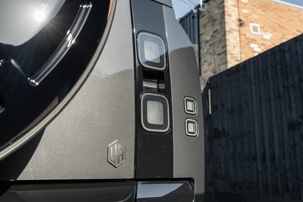 Used Land Rover Defender 110 2026 for sale - 78212167: Photo 28