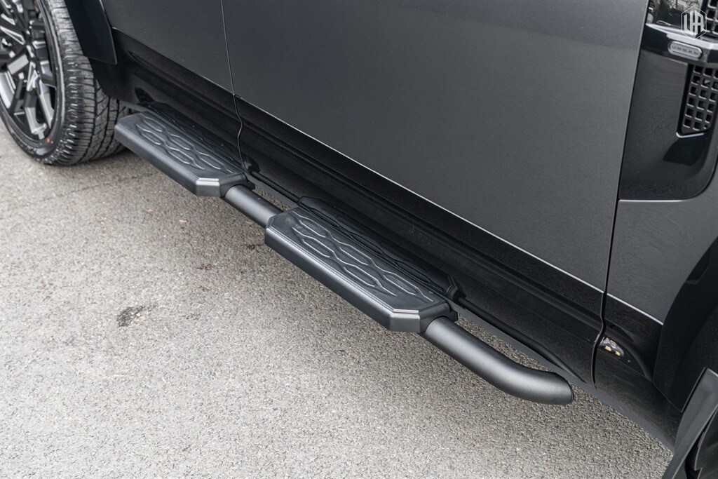 Used Land Rover Defender 110 2026 for sale - 78089094: Photo 19