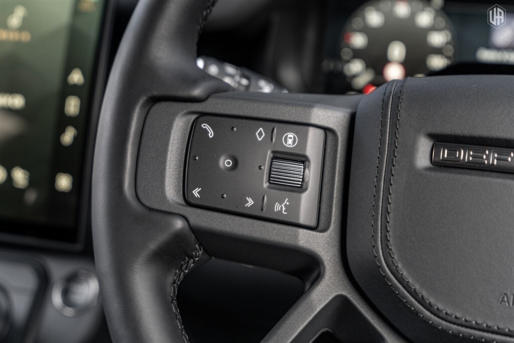 Used Land Rover Defender 110 2026 for sale - 78089094: Photo 44