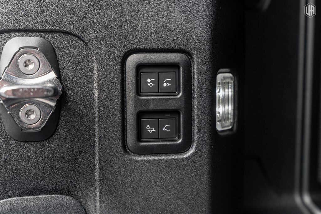 Used Land Rover Defender 110 2026 for sale - 78089094: Photo 63