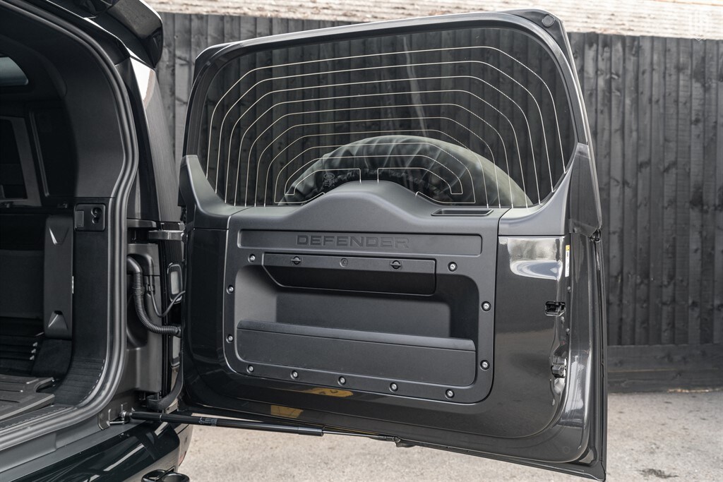 Used Land Rover Defender 110 2026 for sale - 78089094: Photo 65