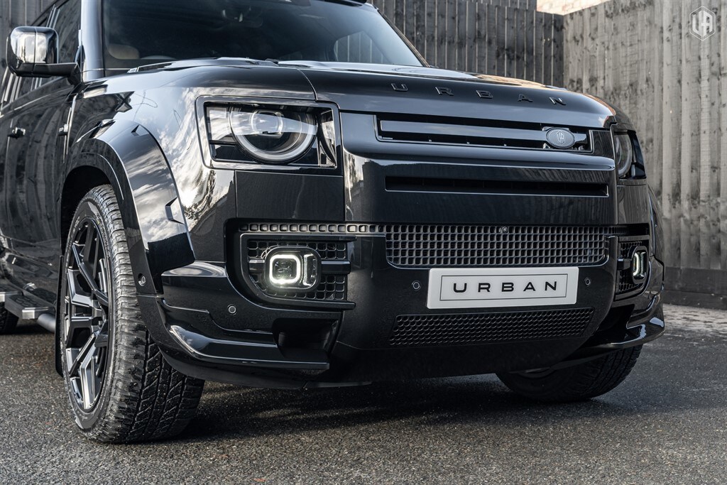 Used Land Rover Defender 110 2025 for sale - 77910110: Photo 11