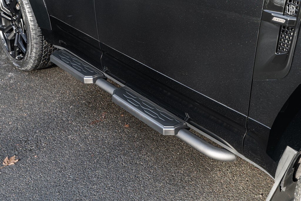 Used Land Rover Defender 110 2025 for sale - 77910110: Photo 18