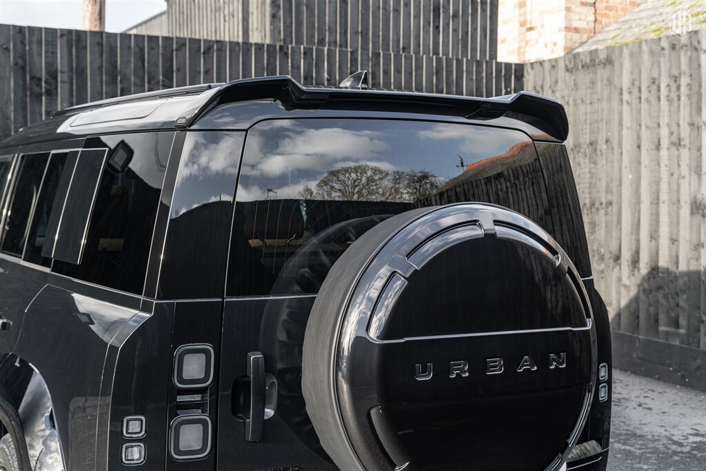 Used Land Rover Defender 110 2025 for sale - 77910110: Photo 24