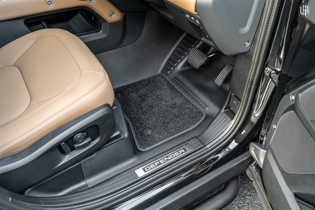 Used Land Rover Defender 110 2025 for sale - 77910110: Photo 33