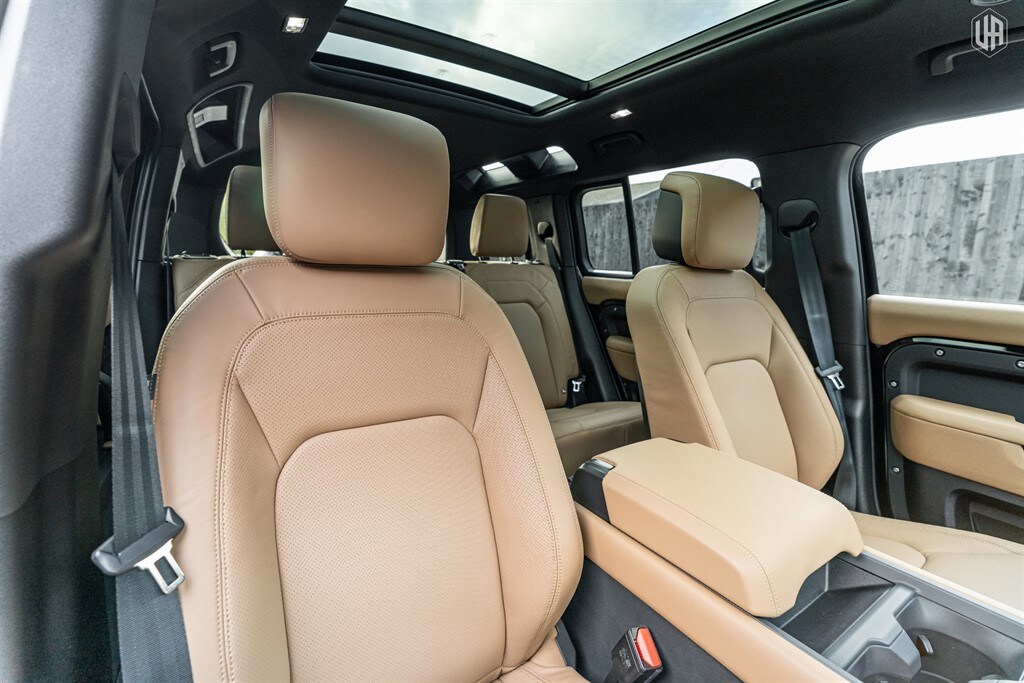 Used Land Rover Defender 110 2025 for sale - 77910110: Photo 36