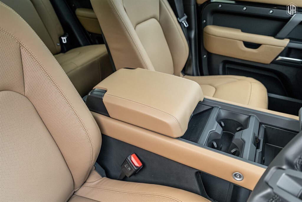 Used Land Rover Defender 110 2025 for sale - 77910110: Photo 40