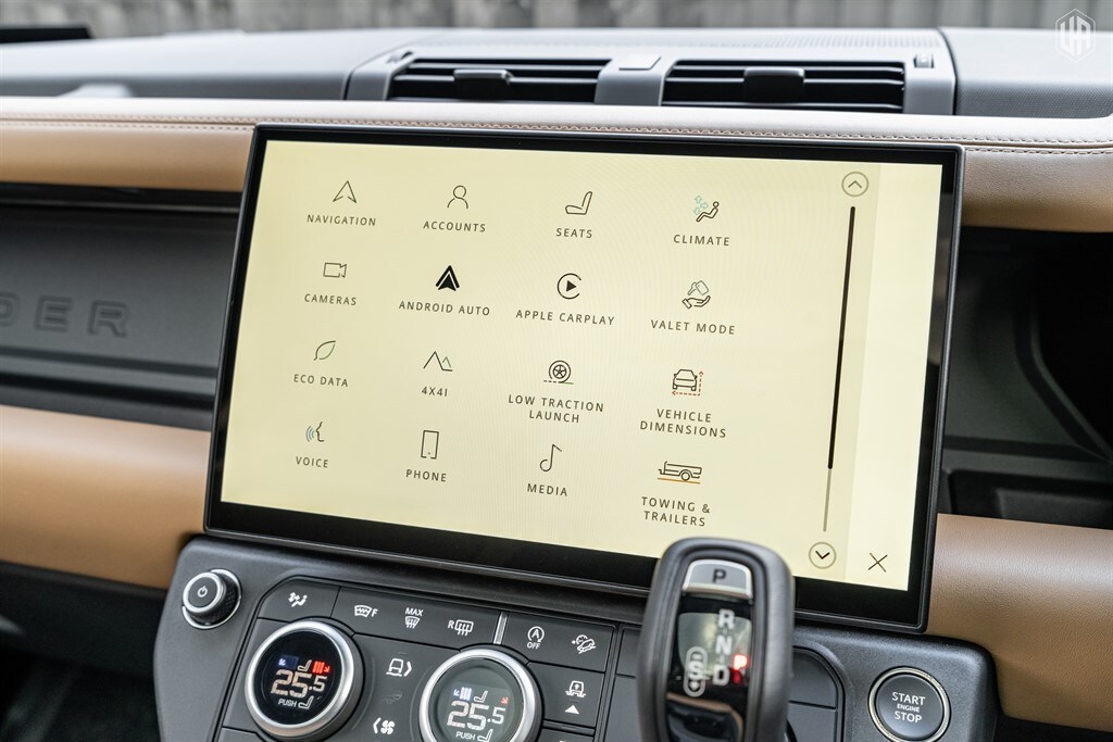 Used Land Rover Defender 110 2025 for sale - 77910110: Photo 49