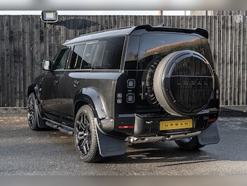 Used Land Rover Defender 110 2025 for sale - 77910110: Photo