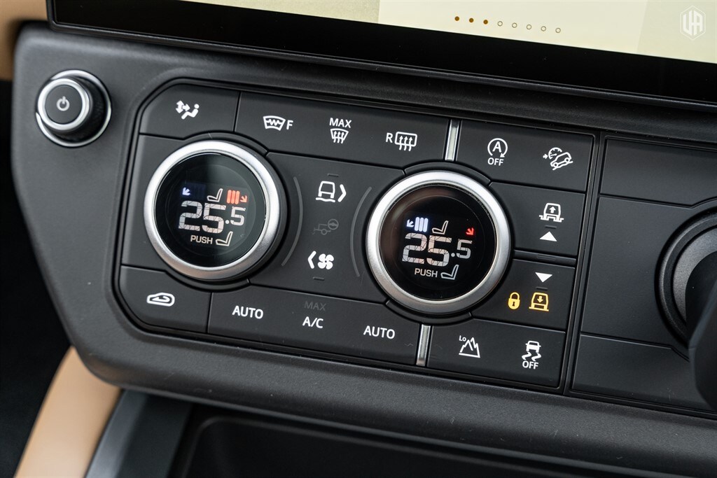 Used Land Rover Defender 110 2025 for sale - 77910110: Photo 51