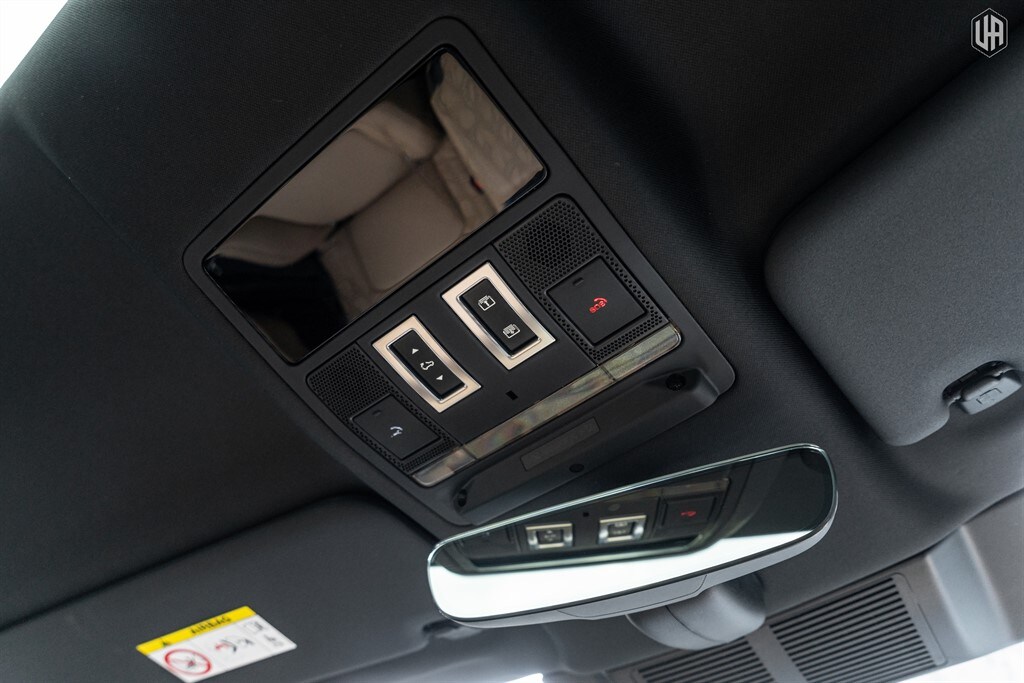 Used Land Rover Defender 110 2025 for sale - 77910110: Photo 58