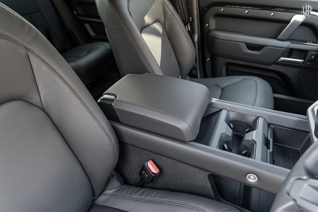 Used Land Rover Defender 110 2026 for sale - 77965542: Photo 42