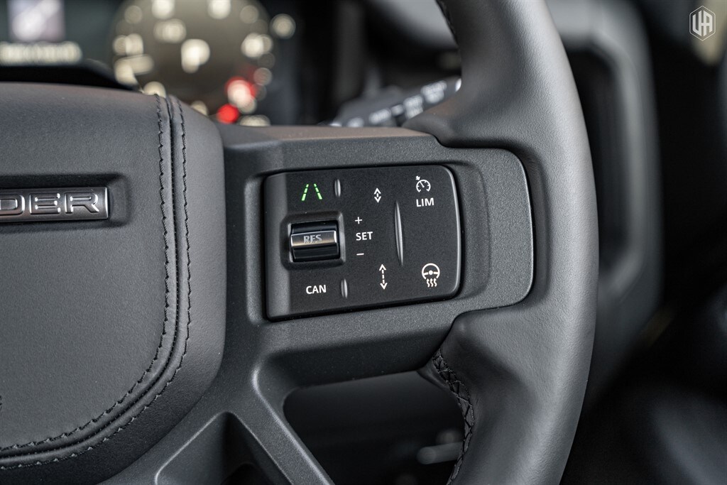 Used Land Rover Defender 110 2026 for sale - 77965542: Photo 46