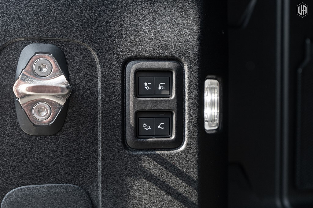 Used Land Rover Defender 110 2026 for sale - 77965542: Photo 66