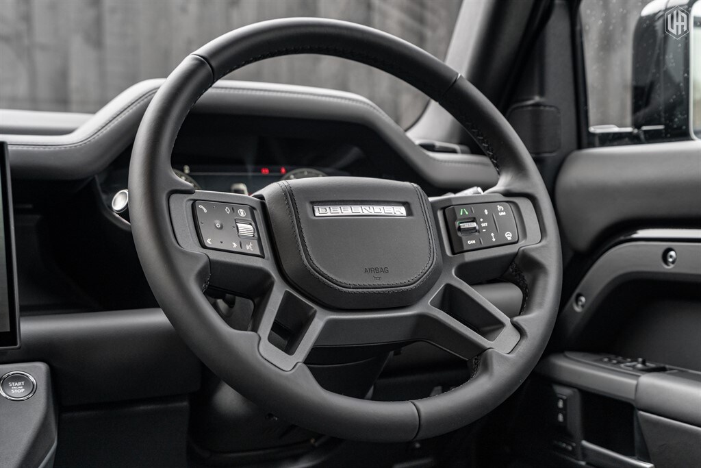 Used Land Rover Defender 110 2025 for sale - 77910096: Photo 43