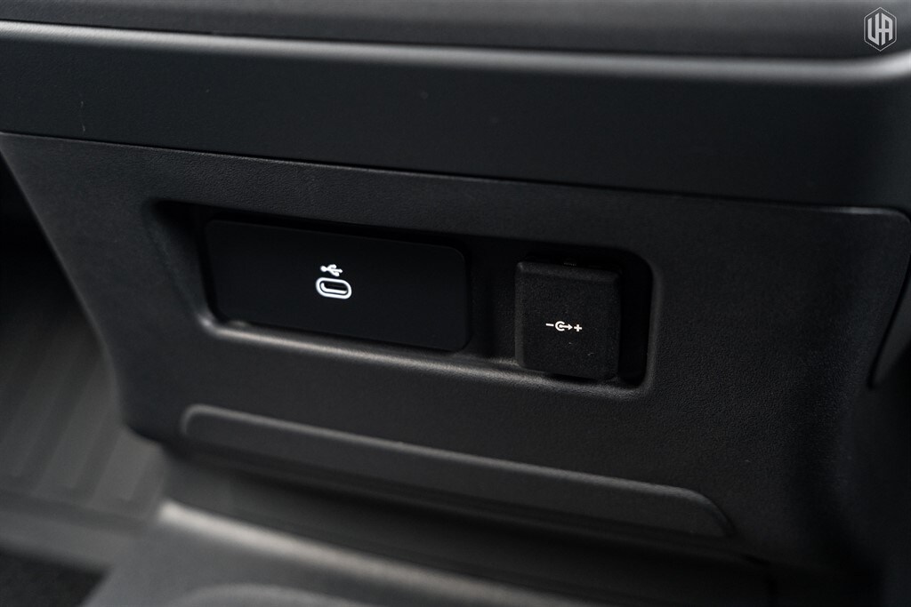 Used Land Rover Defender 110 2025 for sale - 77910096: Photo 54