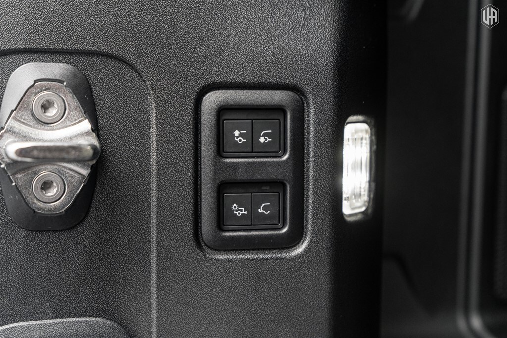 Used Land Rover Defender 110 2025 for sale - 77910096: Photo 63