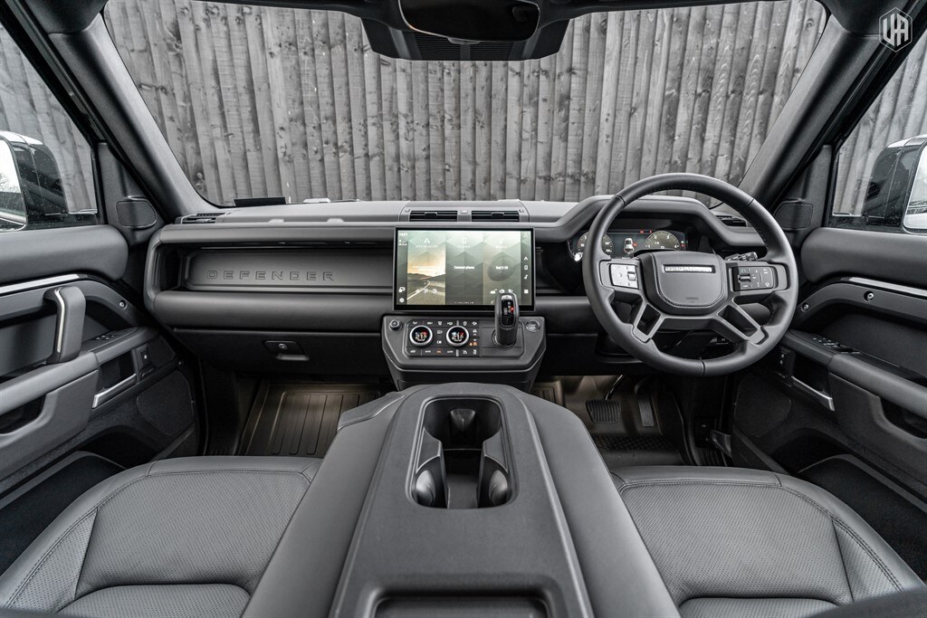 Used Land Rover Defender 110 2025 for sale - 77910096: Photo 8