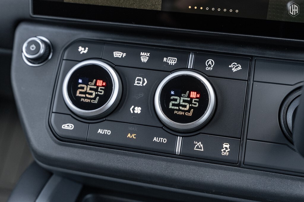 Used Land Rover Defender 90 2026 for sale - 77910076: Photo 52