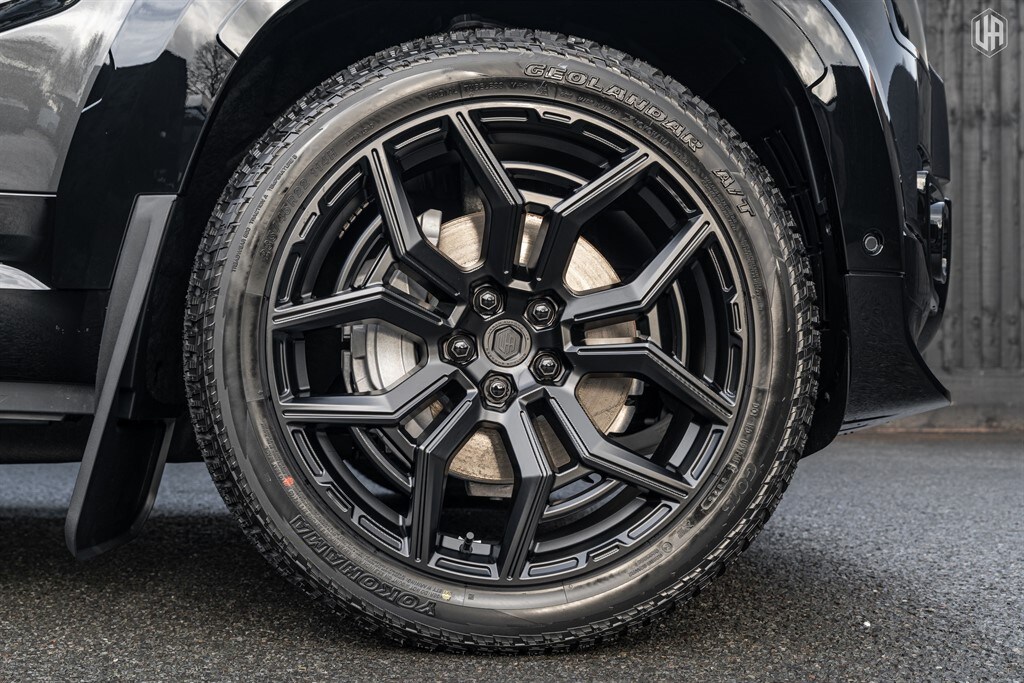 Used Land Rover Defender 110 2026 for sale - 77910107: Photo 6