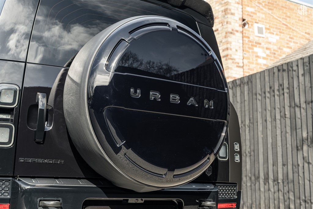 Used Land Rover Defender 110 2026 for sale - 77918280: Photo 26