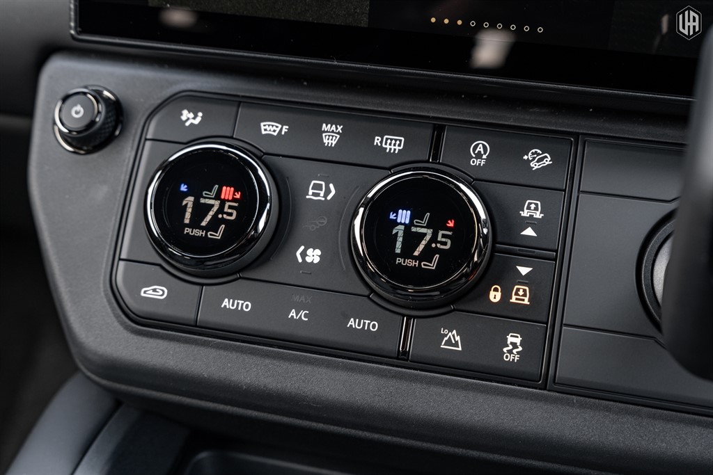 Used Land Rover Defender 110 2026 for sale - 77918280: Photo 51