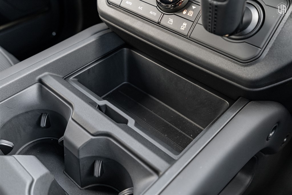 Used Land Rover Defender 110 2026 for sale - 77918280: Photo 55