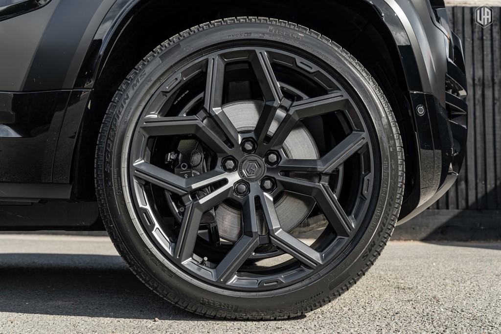 Used Land Rover Defender 110 2026 for sale - 77918280: Photo 6