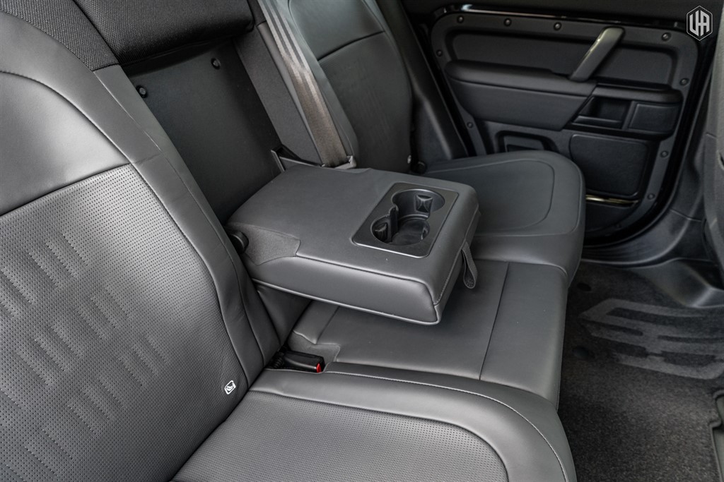 Used Land Rover Defender 110 2026 for sale - 77918280: Photo 61