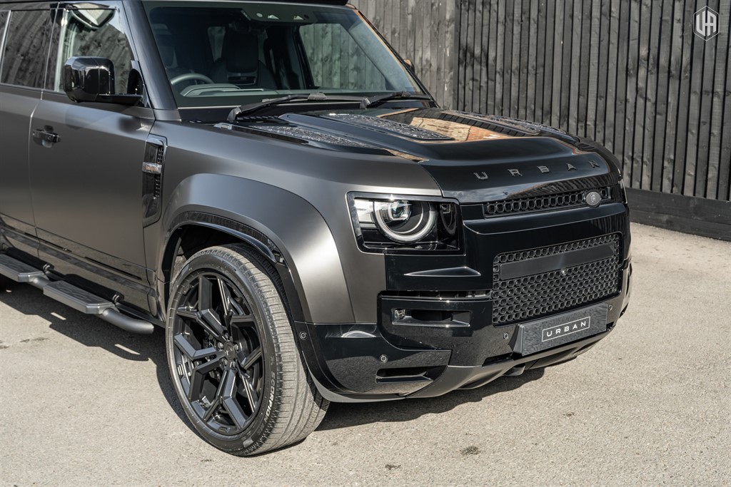 Used Land Rover Defender 110 2026 for sale - 77918280: Photo 9