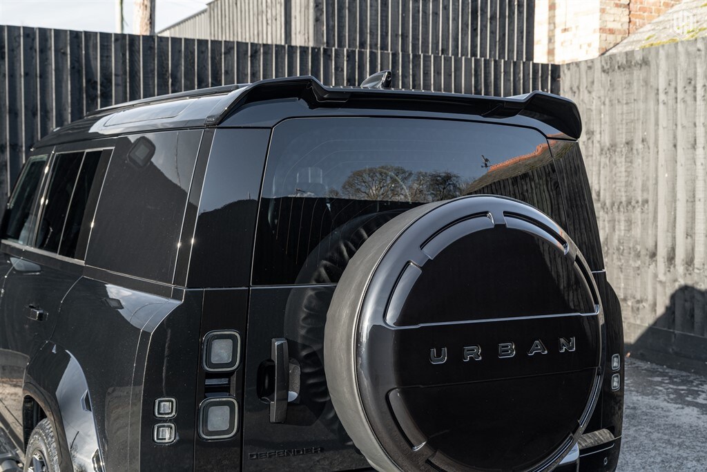 Used Land Rover Defender 110 2025 for sale - 77910097: Photo 24