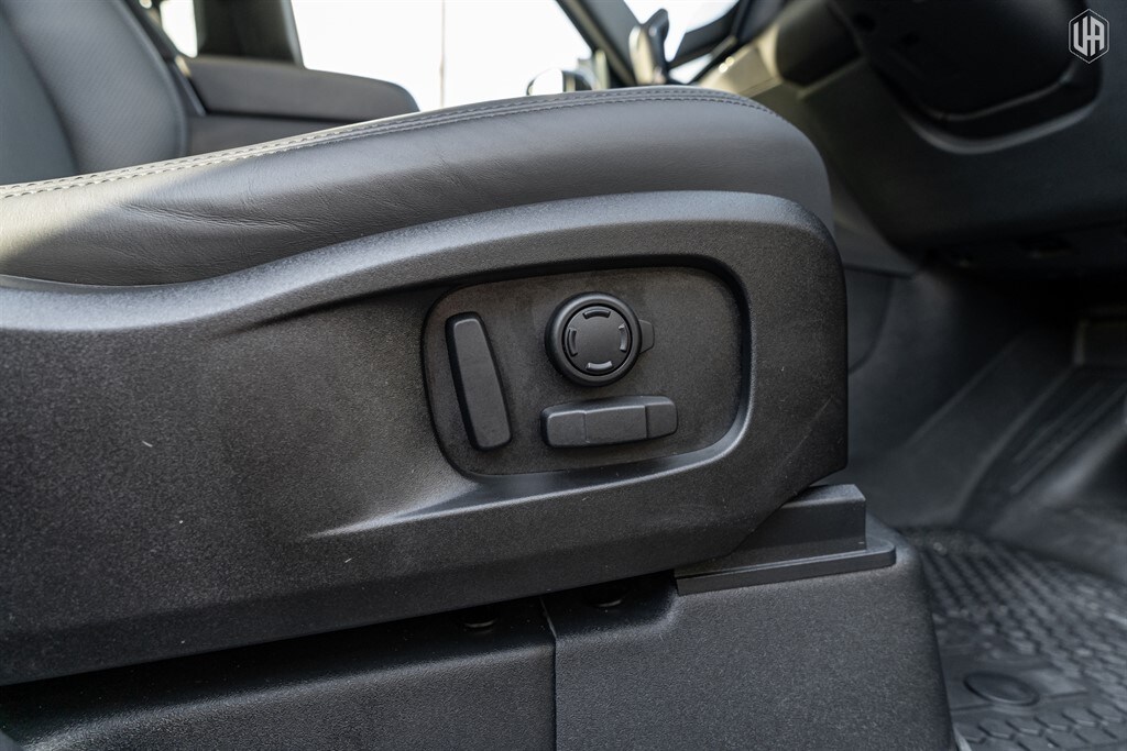 Used Land Rover Defender 110 2025 for sale - 77910097: Photo 39