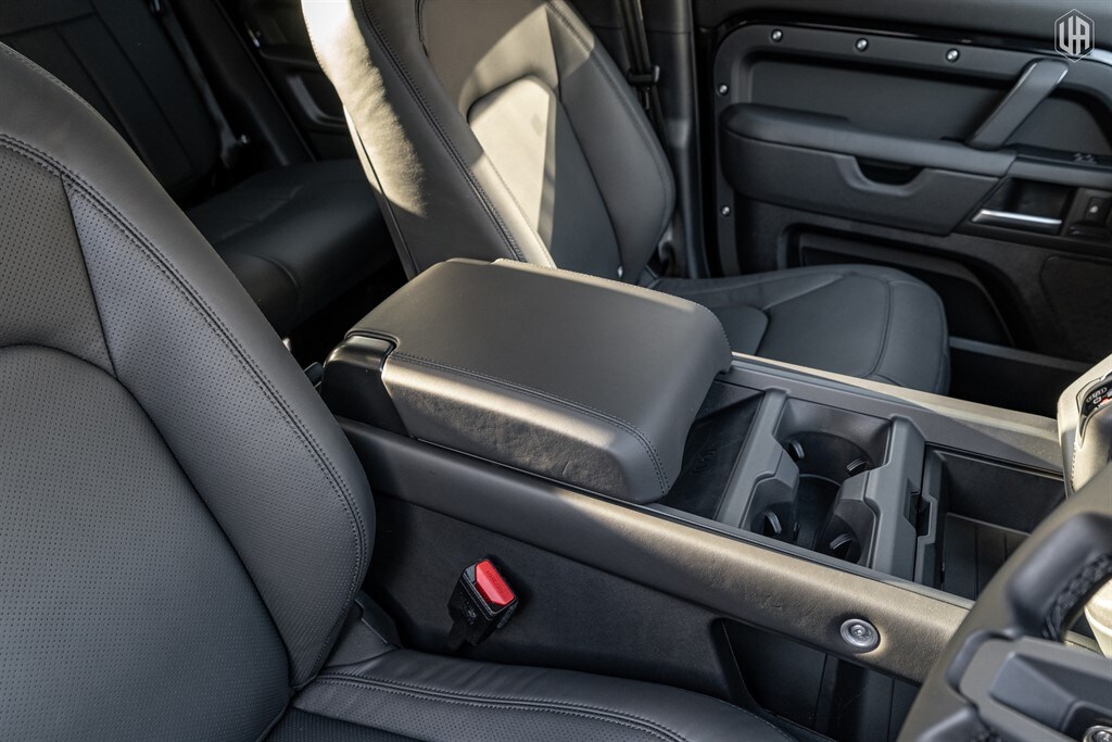 Used Land Rover Defender 110 2025 for sale - 77910097: Photo 40