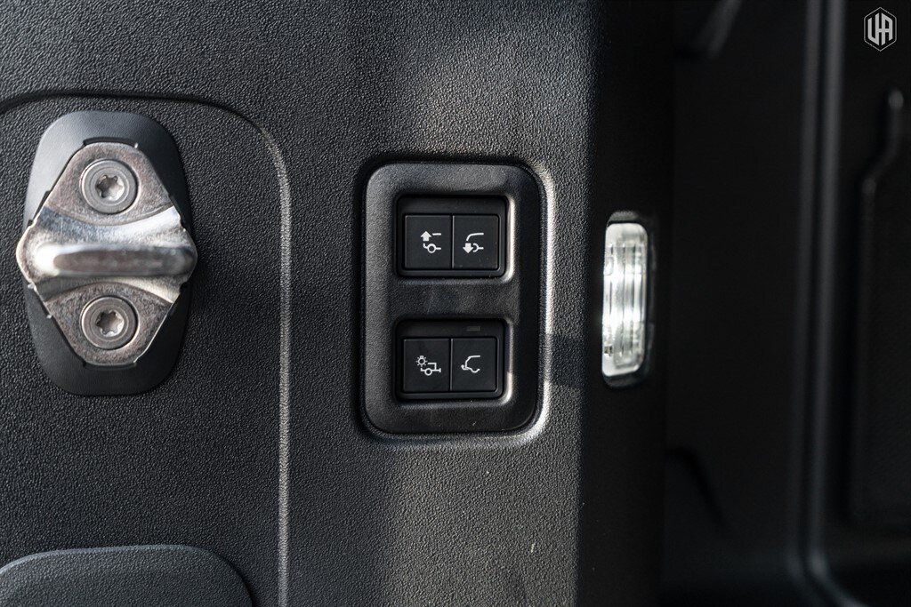 Used Land Rover Defender 110 2025 for sale - 77910097: Photo 65