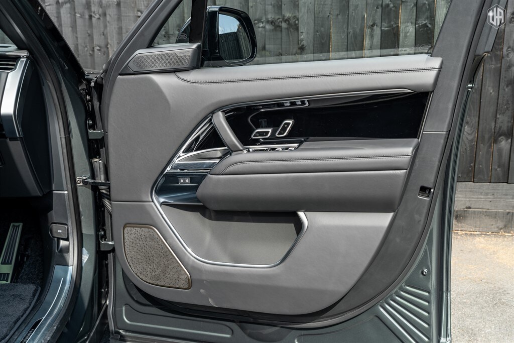 Used Land Rover Range Rover 2026 for sale - 78118102: Photo 33