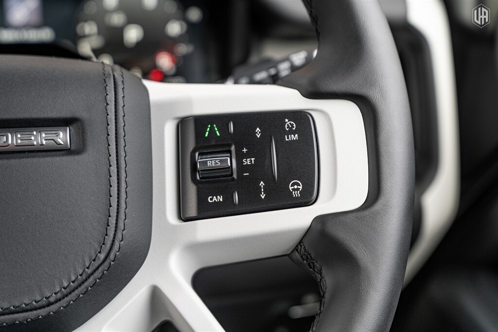 Used Land Rover Defender 110 2026 for sale - 77910108: Photo 45