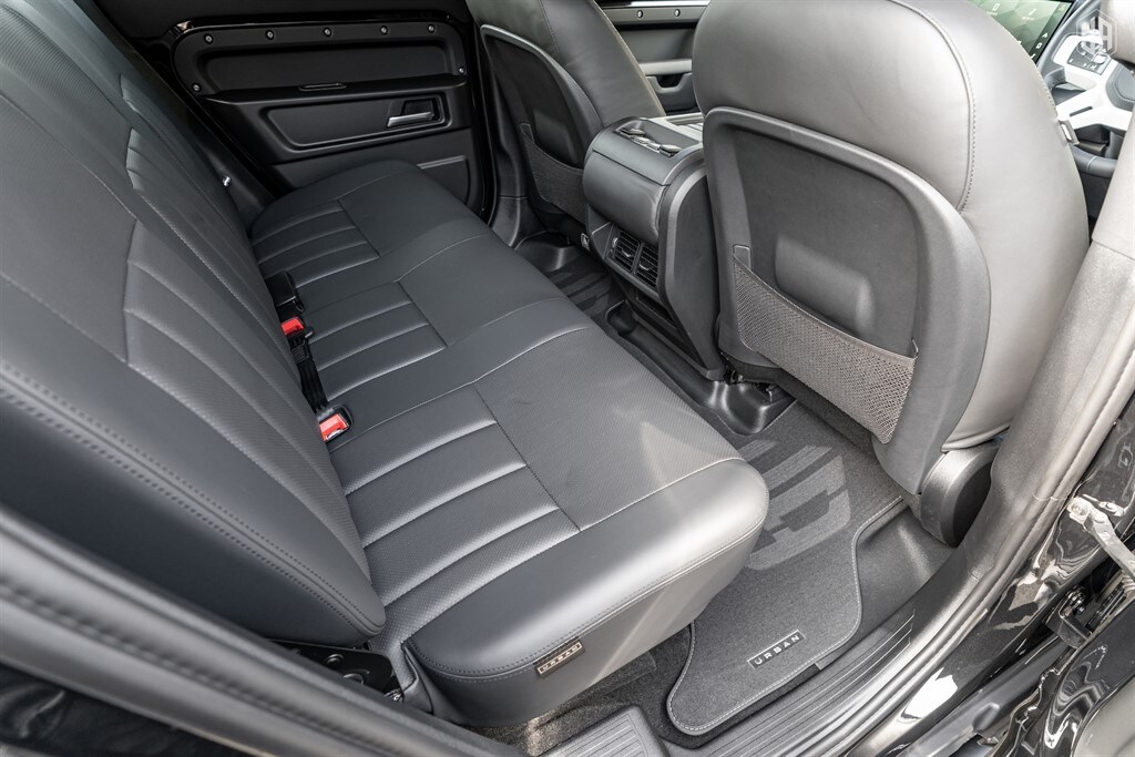 Used Land Rover Defender 110 2026 for sale - 77910108: Photo 59