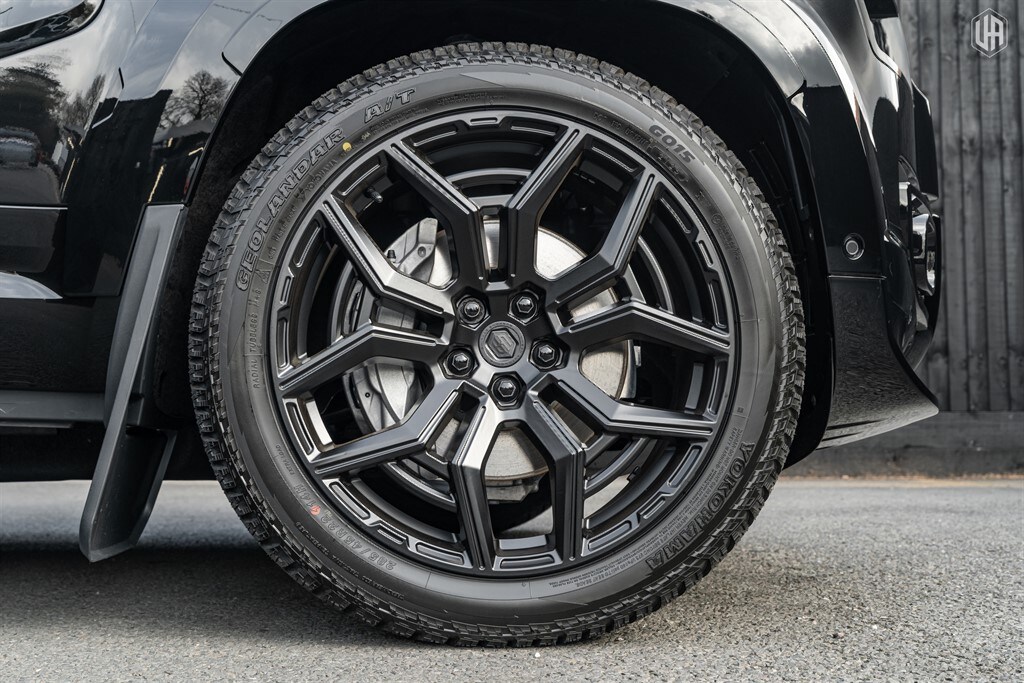 Used Land Rover Defender 110 2026 for sale - 77910108: Photo 6