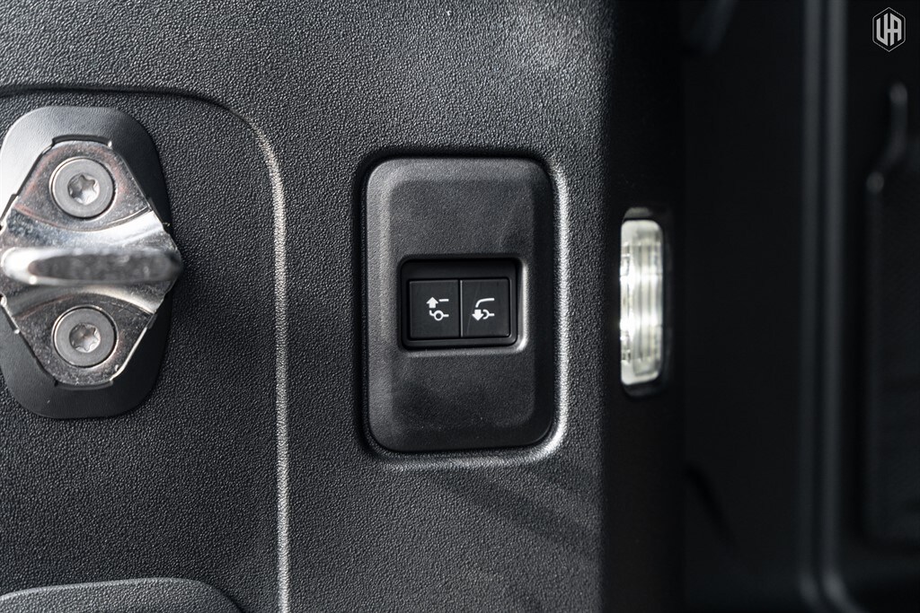 Used Land Rover Defender 110 2026 for sale - 77910108: Photo 63