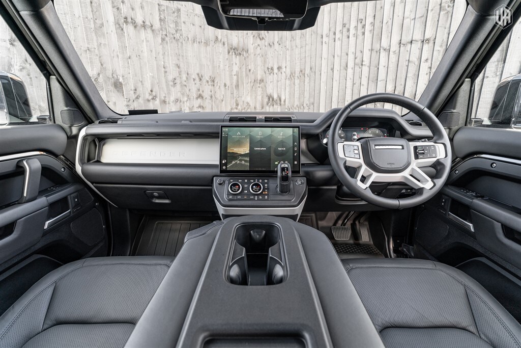 Used Land Rover Defender 110 2026 for sale - 77910108: Photo 8