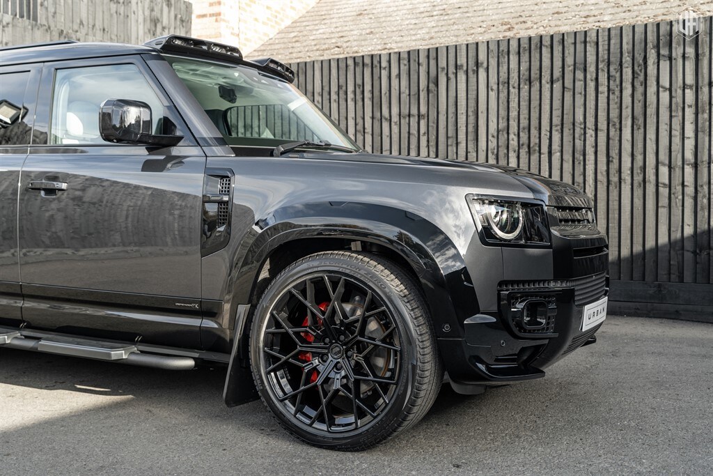 Used Land Rover Defender 110 2025 for sale - 77910105: Photo 10