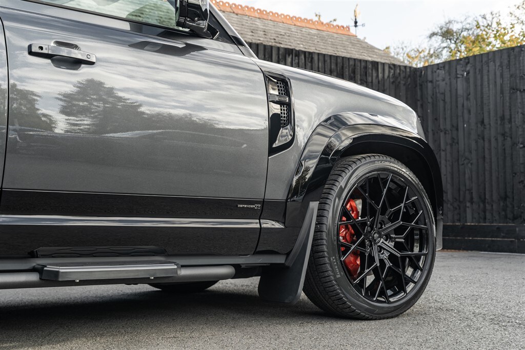 Used Land Rover Defender 110 2025 for sale - 77910105: Photo 17